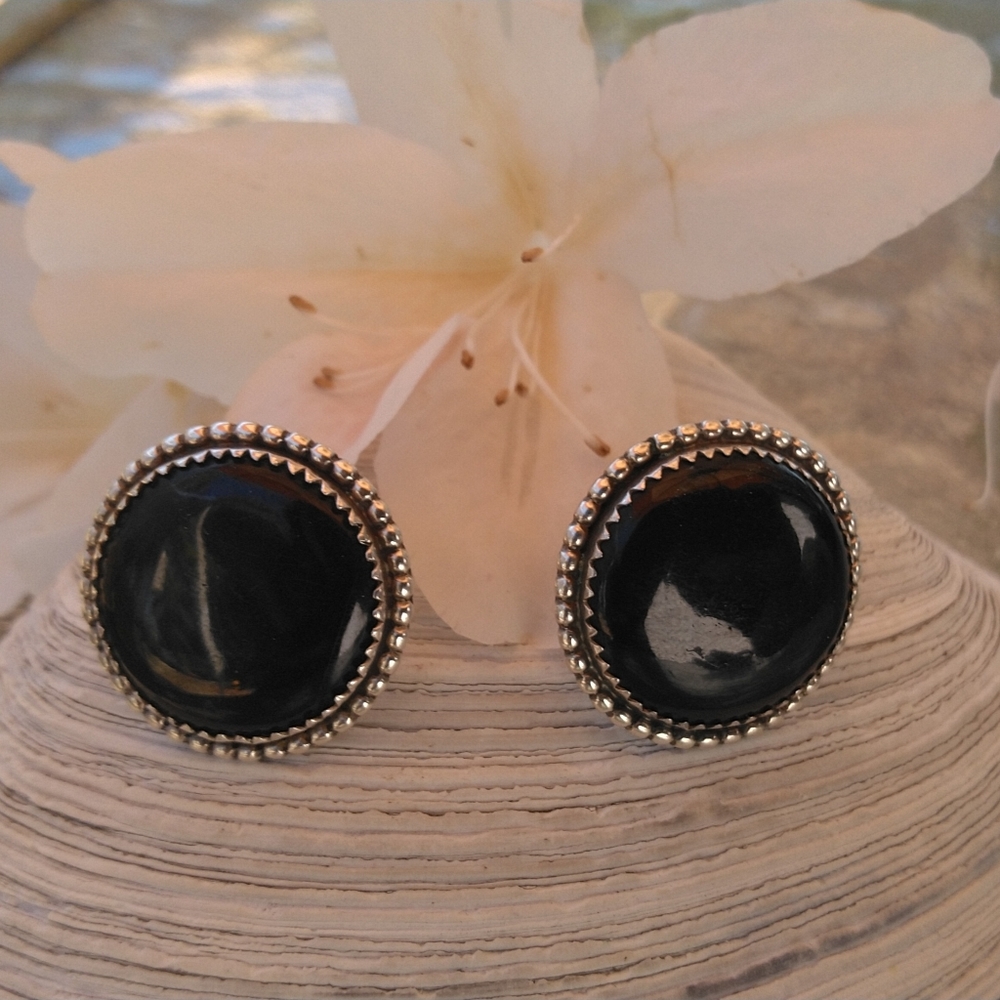 big black onyx stud earrings